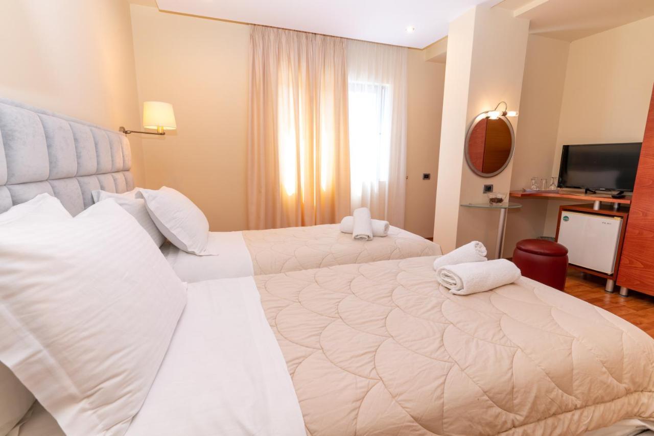 Brilant Hotel Sarandë